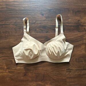 Knix Leakproof Seamless Wireless Nursing Bra Beige Nude 
Size 7